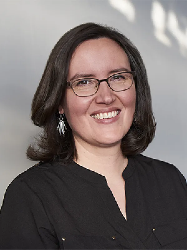Anna Gawboy's faculty profile (photo: S. Takacs)
