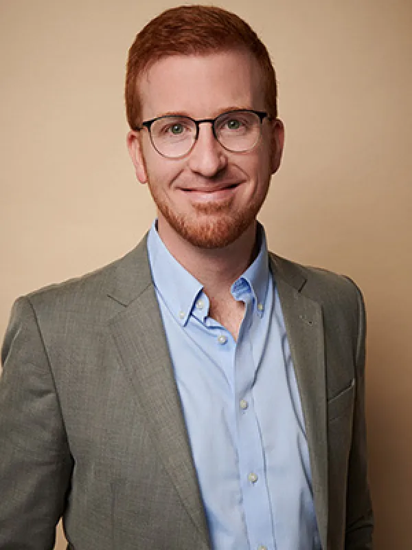 Zachary Compston's faculty profile